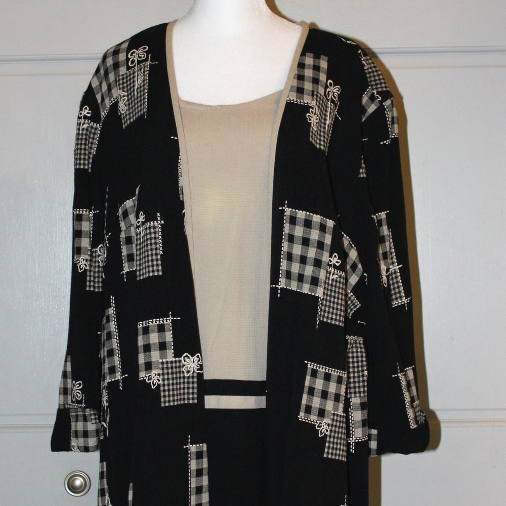 Cardigan with Built In Tank (24W)